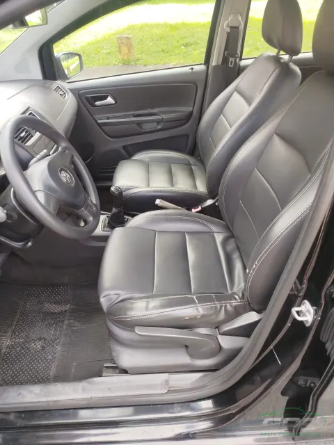 Volkswagen Spacefox 1.6 — foto 3