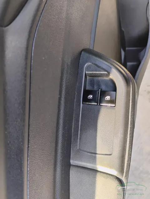 Chevrolet Prisma 1.0 — foto 10