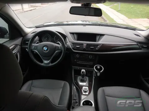 BMW X1 sDrive20i GP 2.0 Turbo — foto 6