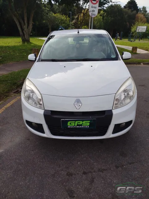 Renault Sandero 1.6 — foto 2